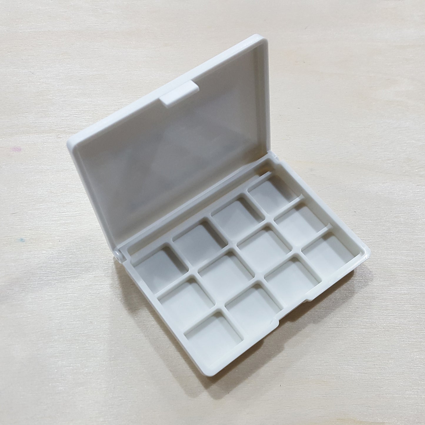 塑膠水彩調色盒