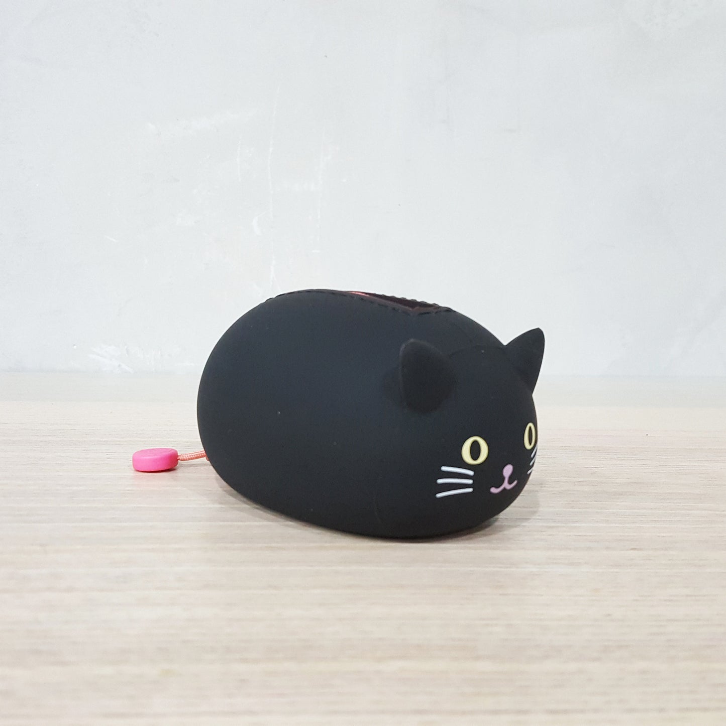 LIHIT Punilabo Nekorobi Pouch動物躺臥造型收納包(小)