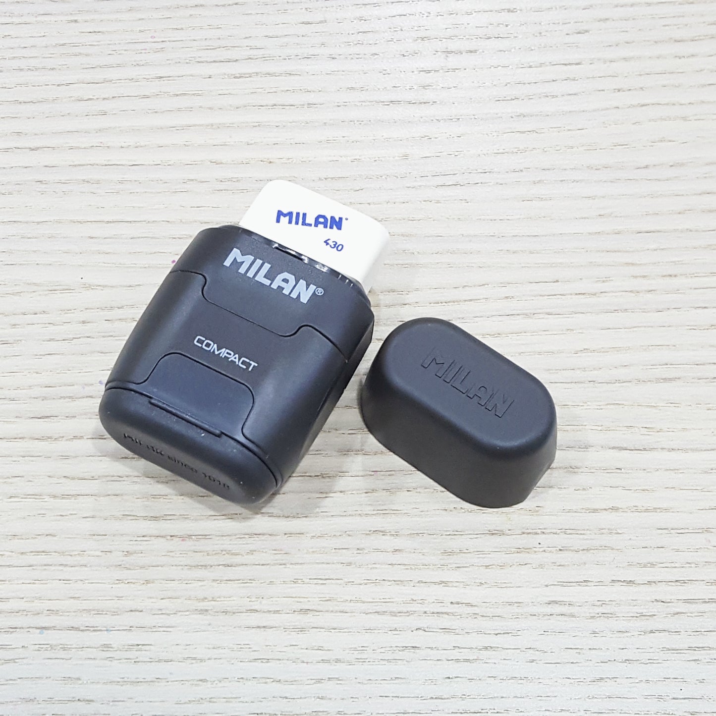 Milan Compact Shadow 黑色雙孔鉛筆刨+擦膠