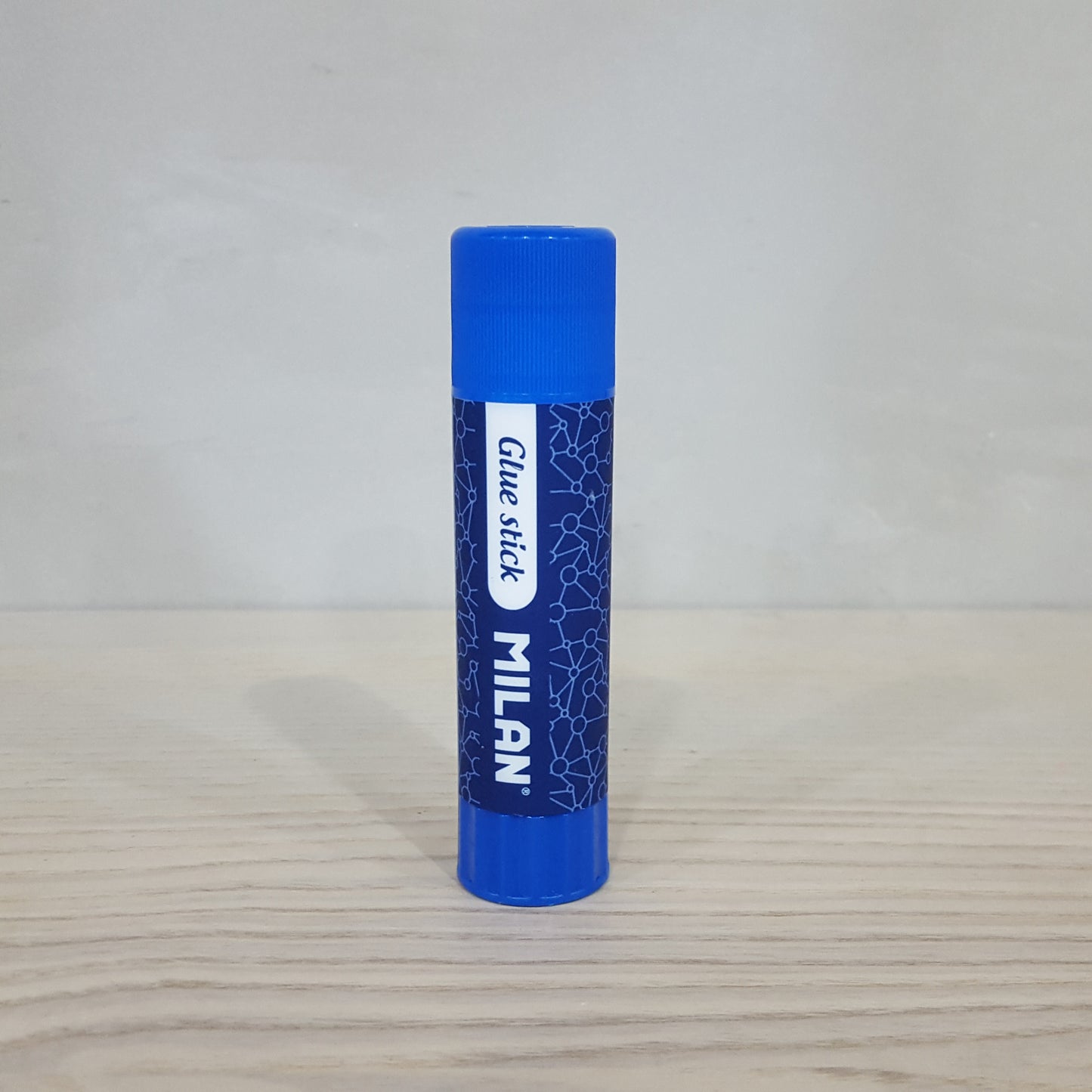Milan 唇糊筆 21g, 藍色杆