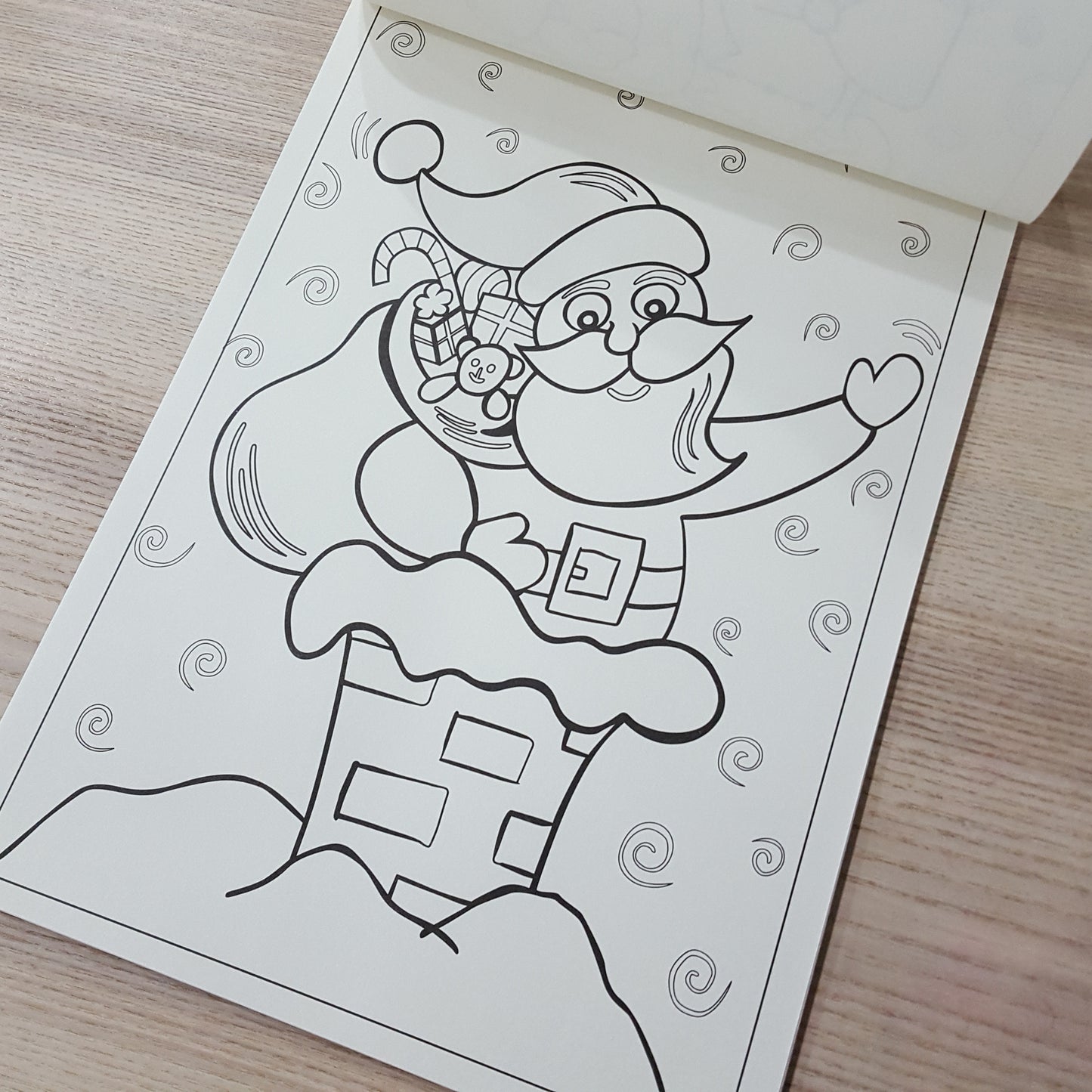 Mont Marte Colouring Book 填色本