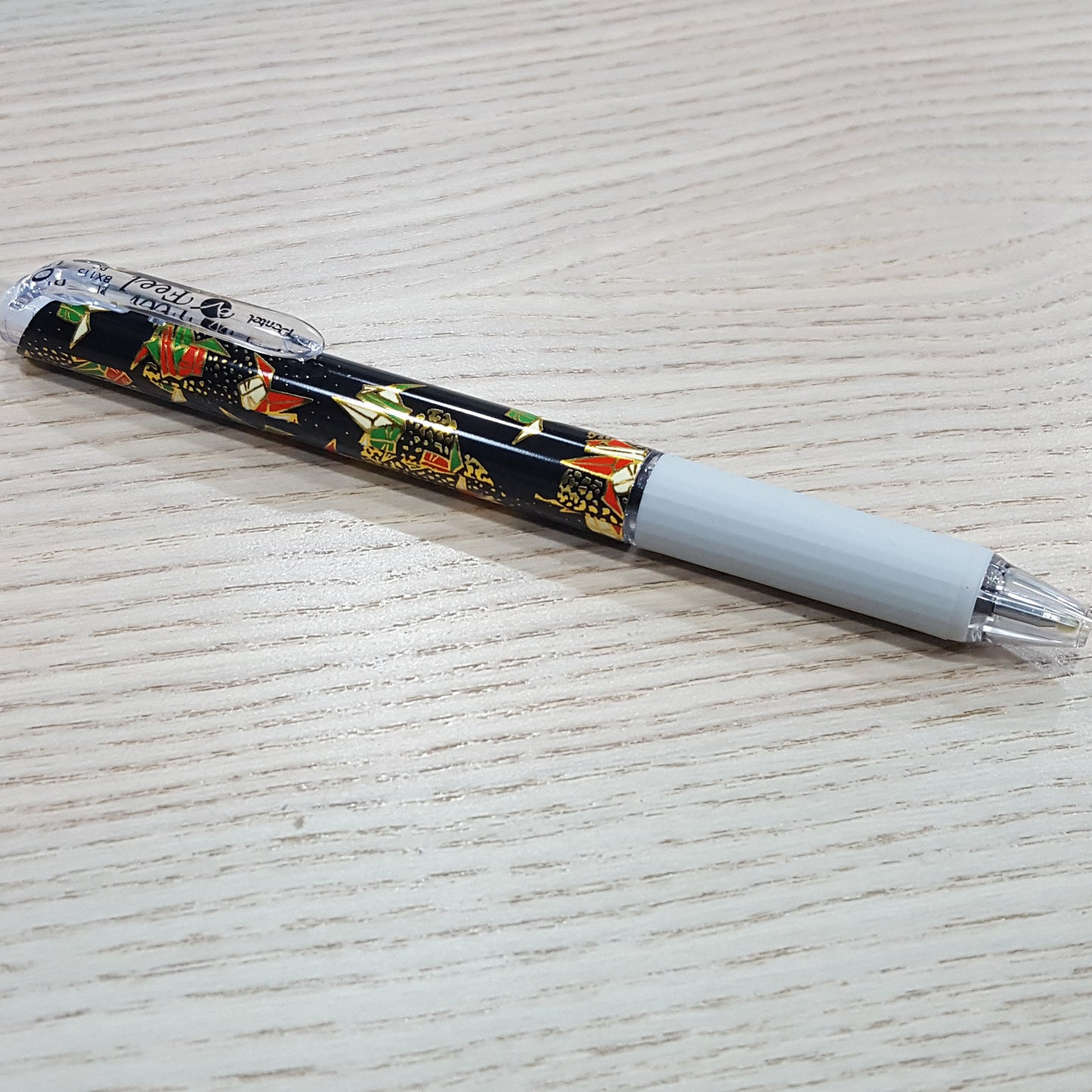 Pental Ballpoint Pen (0.5mm Black)