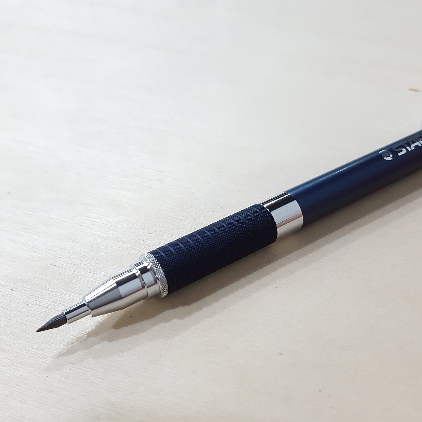 Staedtler施德樓2.0mm金屬鉛芯筆925-35