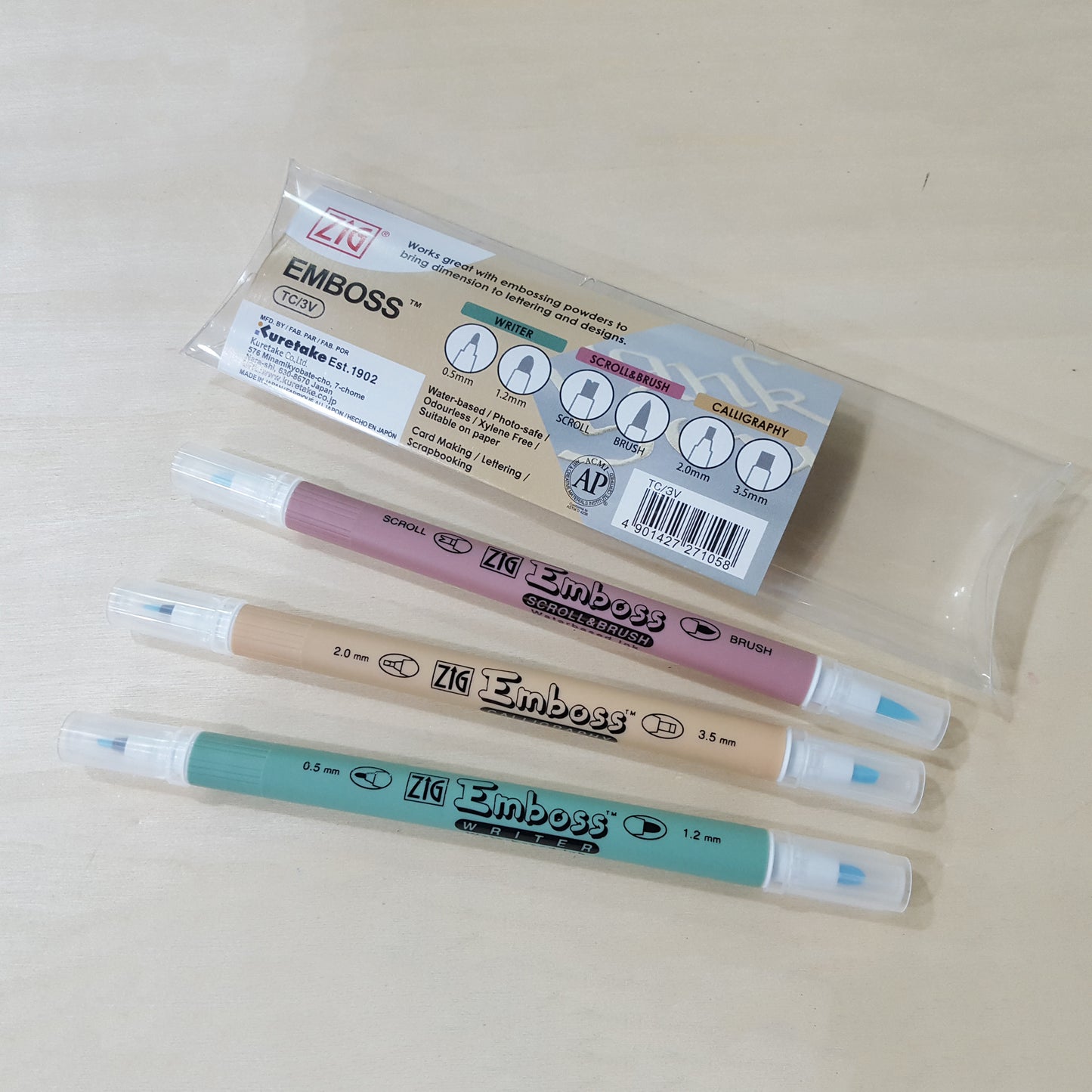 ZIG Emboss Assortment Set 3pc