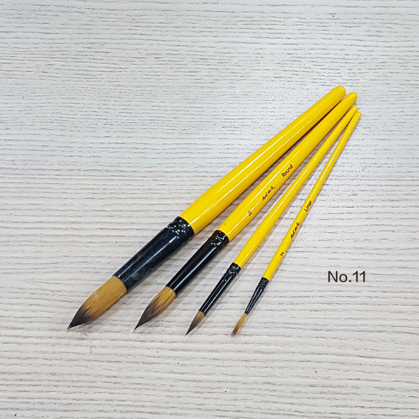 Mont Marte Acrylic Brush Set 塑膠彩套裝筆