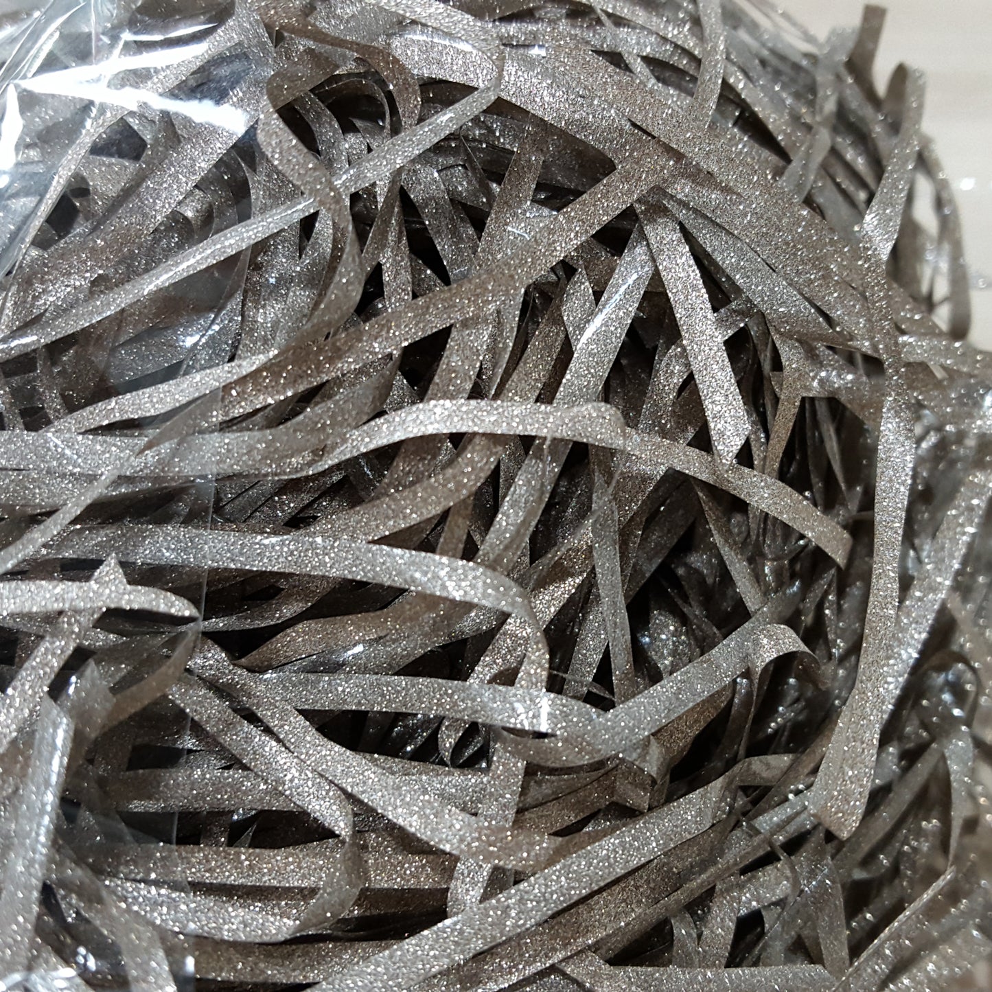 Shredded Paper 包裝碎紙 25-30g