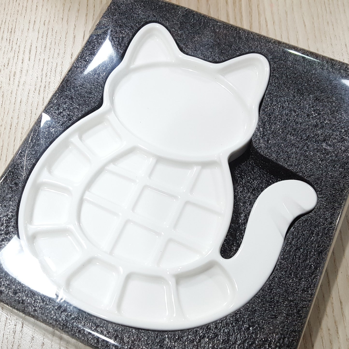 仿陶瓷胖貓咪17格水彩調色碟