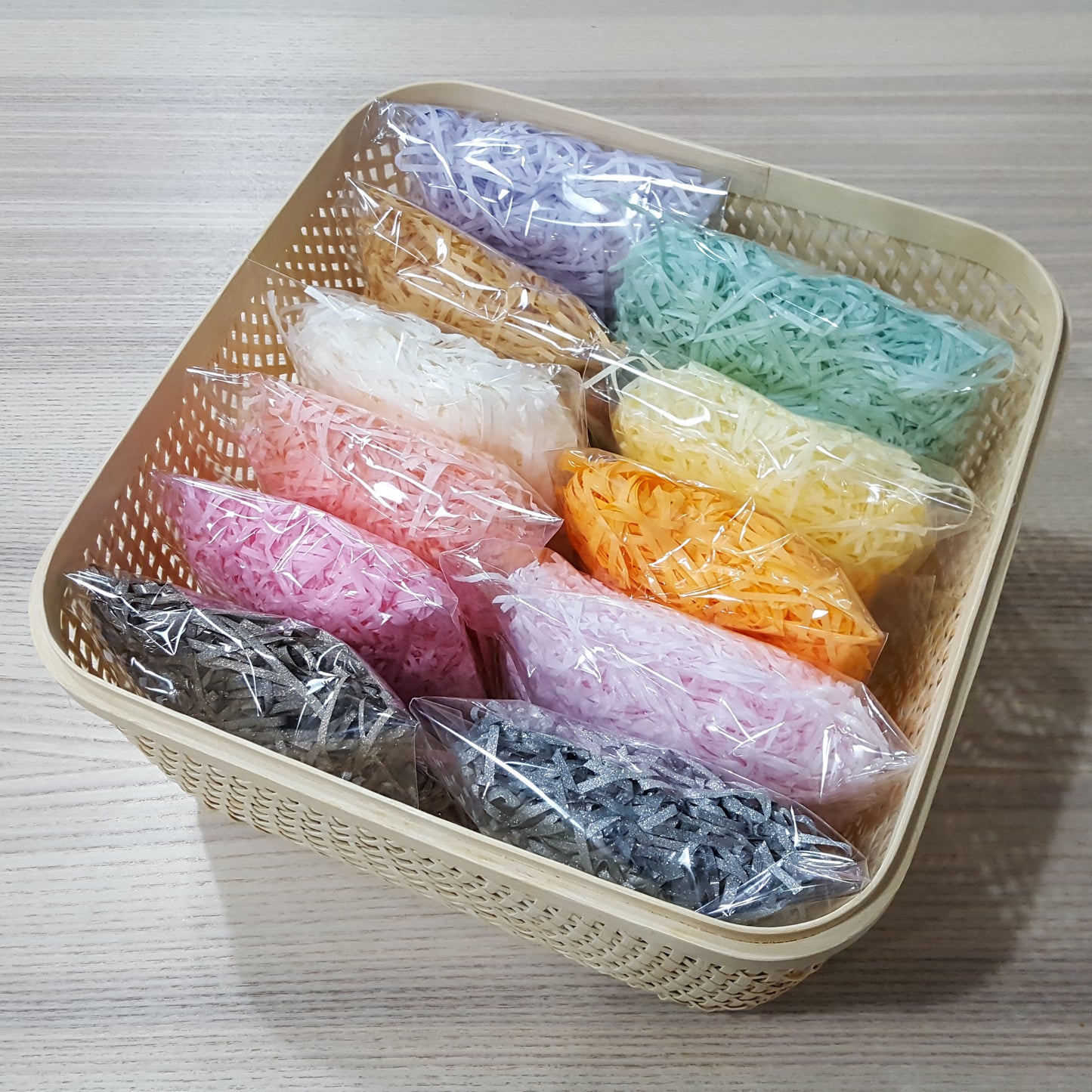 Shredded Paper 包裝碎紙 25-30g