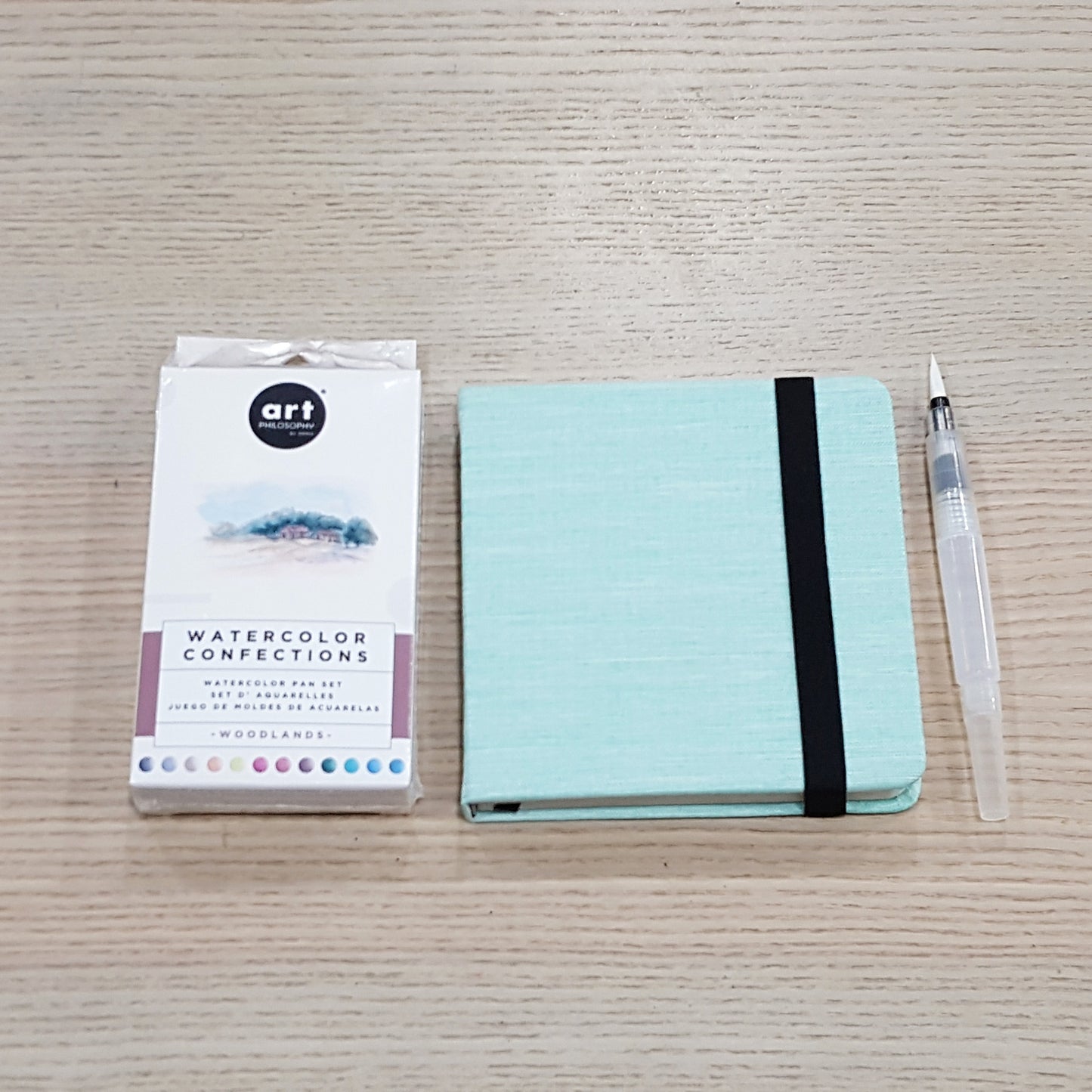 聖誕優惠4：水彩磚顔料+水彩本+儲水筆