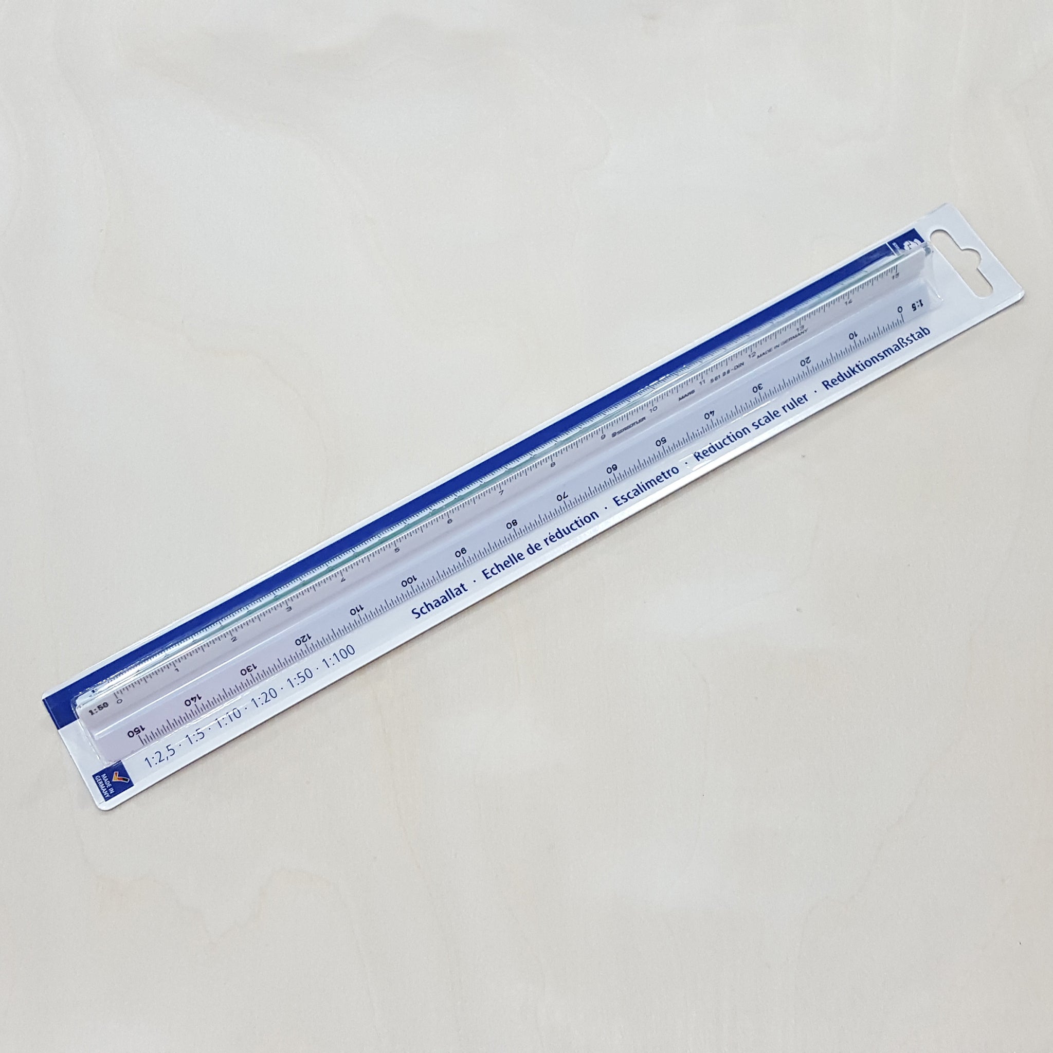 Staedtler Scale Ruler 比例尺 – Kathleen Art Shop